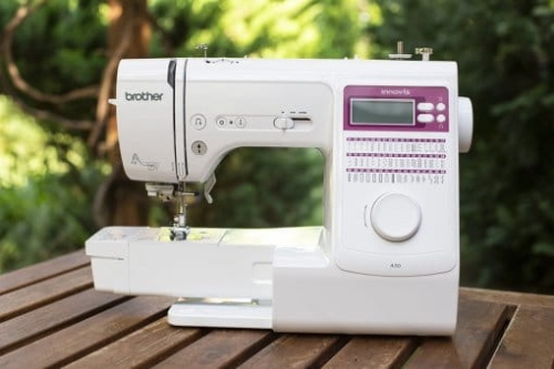 Brother A50 Maszyna do szycia + Stolik + Gratisy 