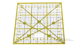 Linijka kwadratowa 15x15cm z podziałką kątową