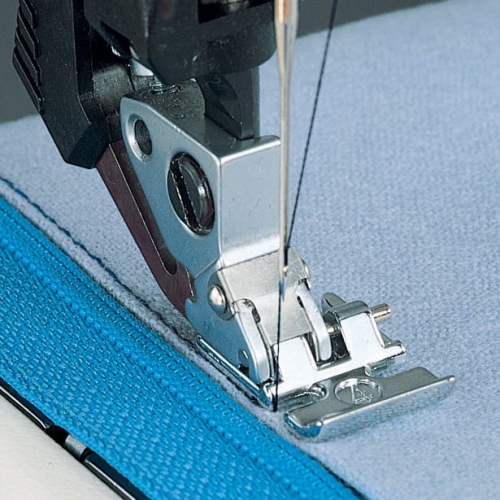 310 Stopka do wszywania zamków do maszyn Pfaff z systemem IDT 820248096