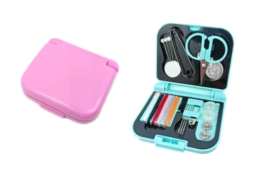 Turystyczny przybornik krawiecki w trwałym pudełku