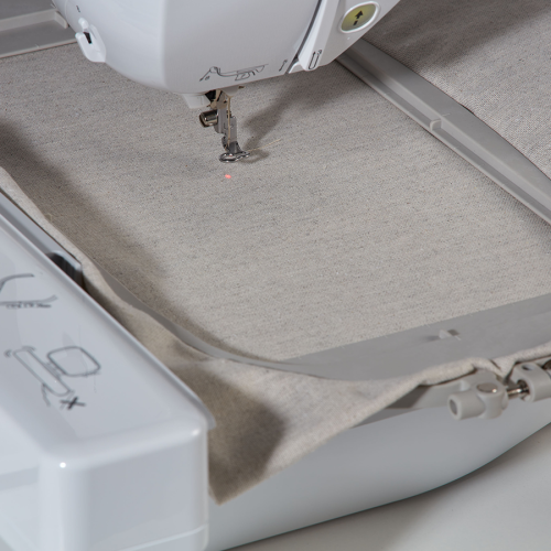 Brother NV880E Hafciarka + Zestaw 4 tamborków + Gratisy + (warianty z programami do wyboru)