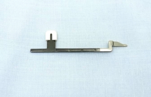 4606 Języczek rolowania do owerloków JUKI MO-644 i MO-654