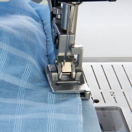 321 Stopka do marszczenia metalowa do maszyn Pfaff 820668096