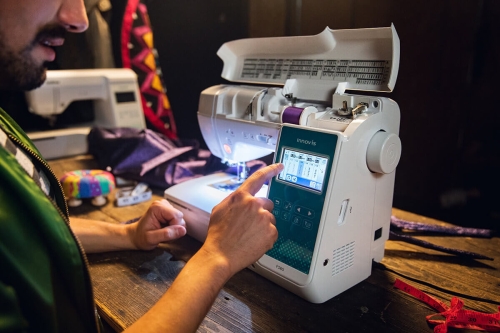 Brother F580 maszyno-hafciarka + gratisy + zestaw 4 tamborków