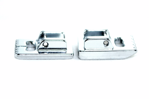 Zestaw dwóch stopek do wszywania kordu i cienkich wypustek JANOME 200317009