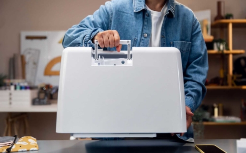 Brother Innov-is A65  Maszyna do szycia + Wariant -  Akcesoria + STOLIK