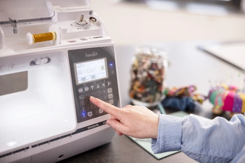 Brother Inventio NV1150 Komputerowa maszyna do szycia