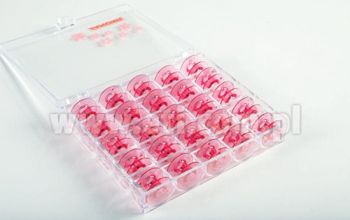 205 - Komplet 25 szpulek Janome w eleganckim pudełku